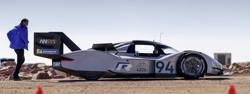 Volkswagen I.D.R Pikes Peak Electric race car record 2018